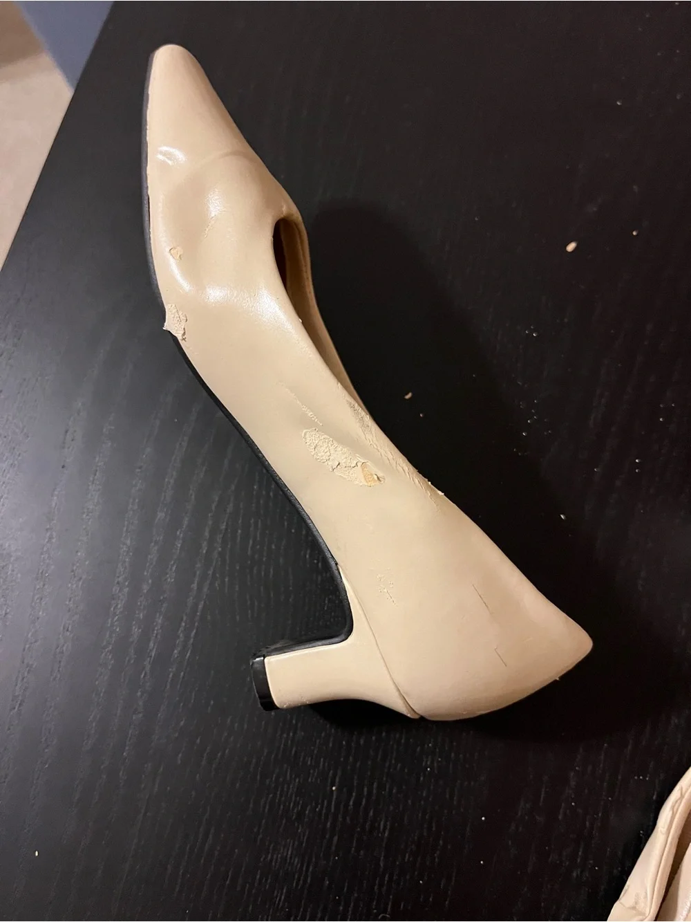 Basic Editions Beige Cream Kitten Heels Pumps Slip On Shoes Size 5W Wide